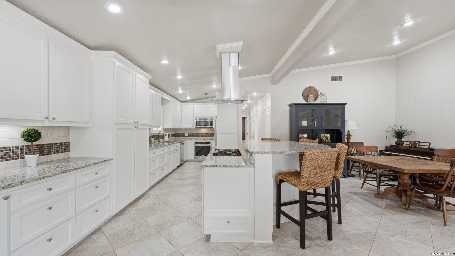 156 Trelawney Mcqueeney TX 78123
