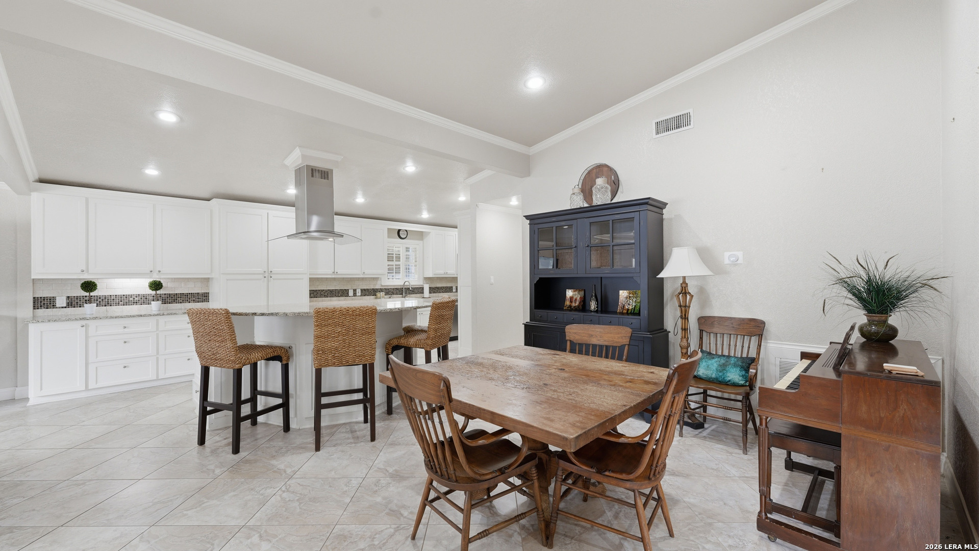 156 Trelawney Mcqueeney TX 78123
