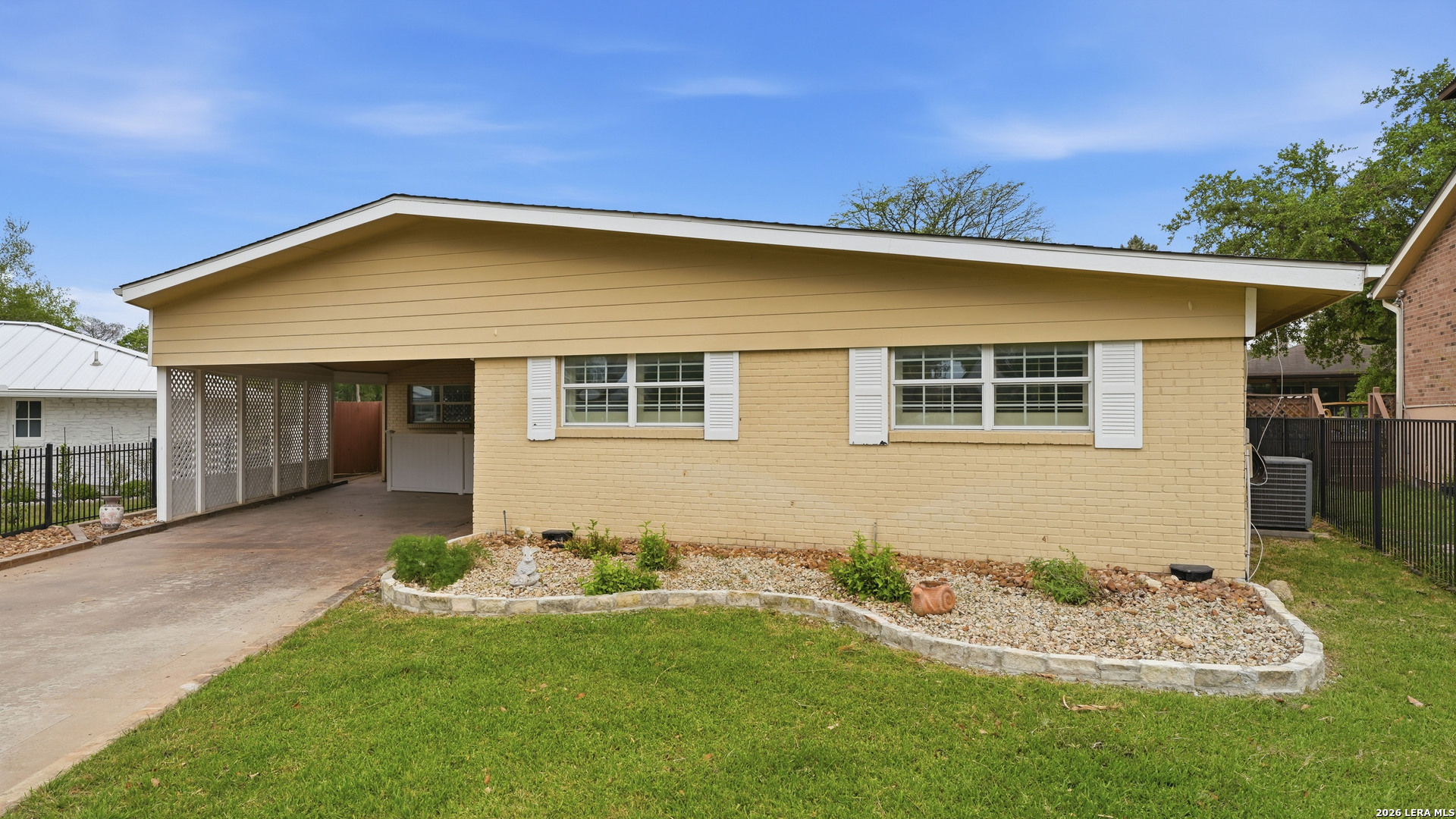 156 Trelawney Mcqueeney TX 78123