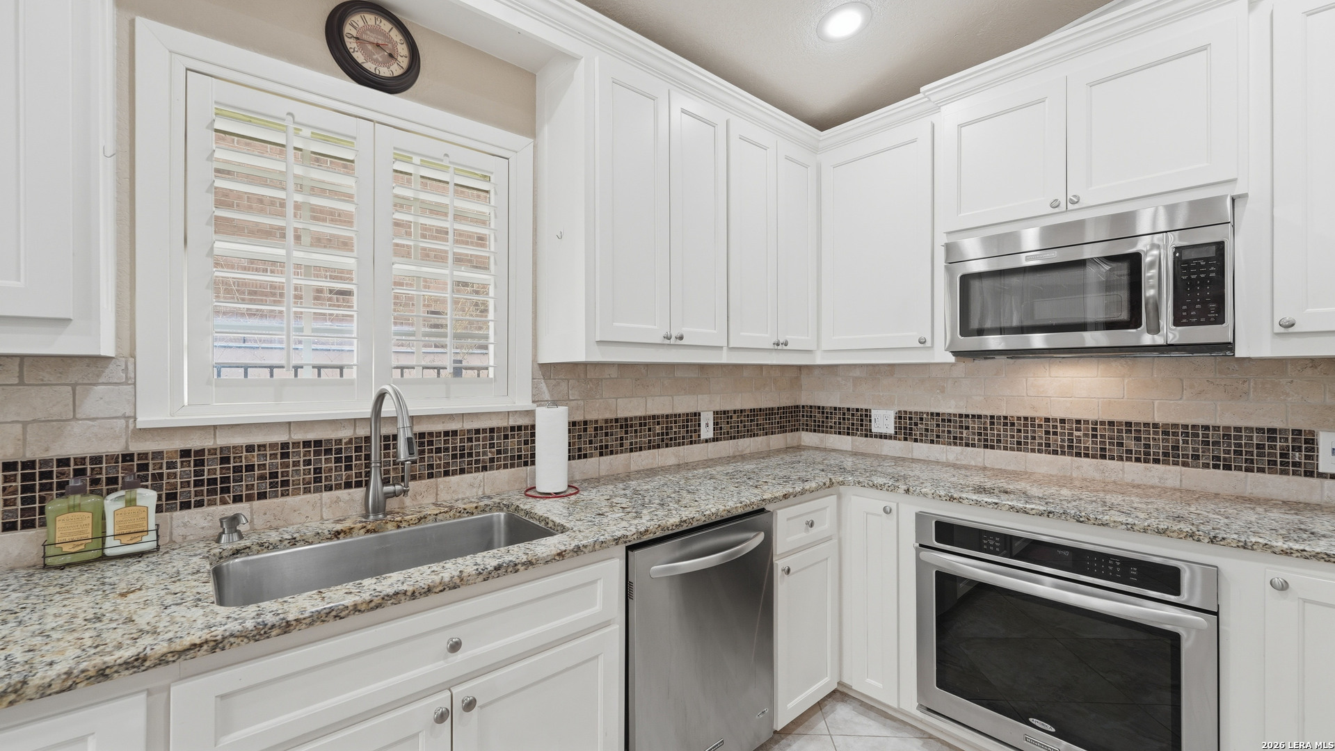 156 Trelawney Mcqueeney TX 78123