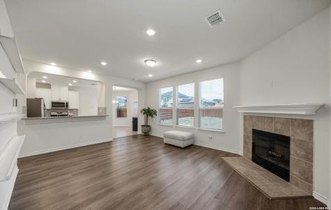7932 Broussard San Antonio TX 78253