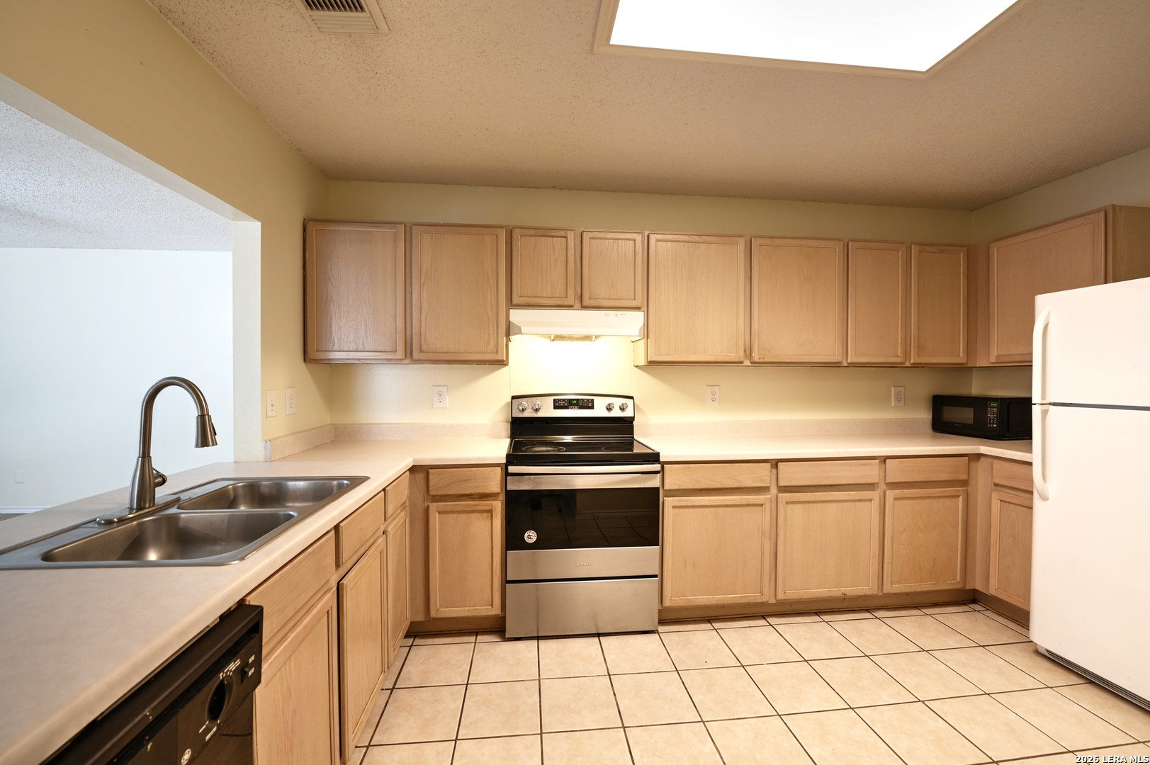 5439 Champions Hill Drive San Antonio TX 78233