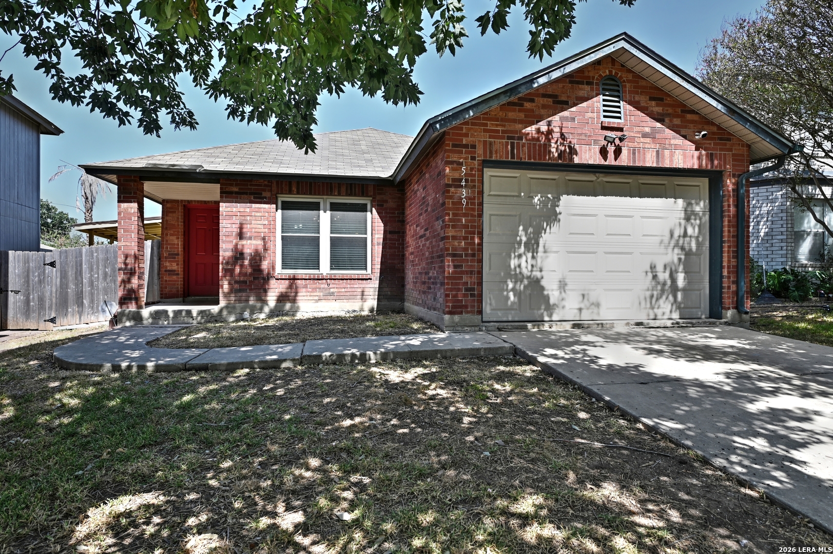 5439 Champions Hill Drive San Antonio TX 78233