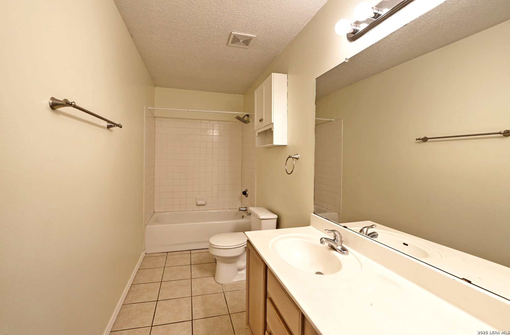 5439 Champions Hill Drive San Antonio TX 78233