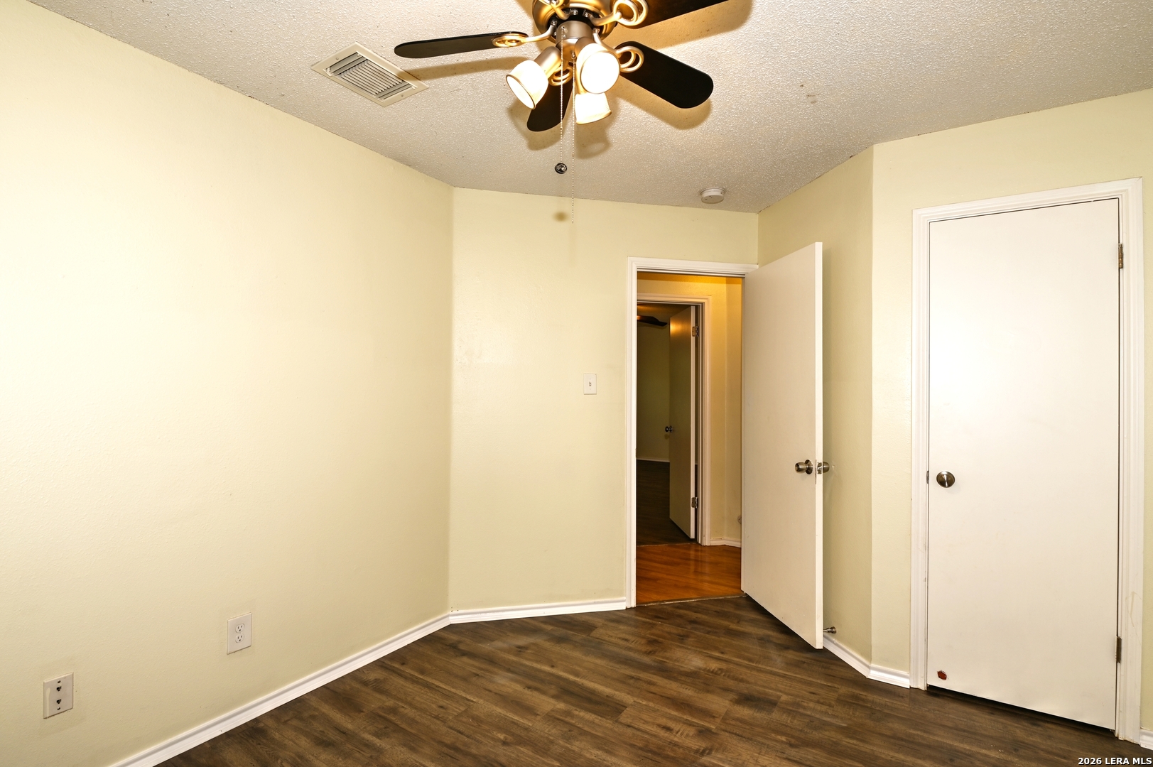 5439 Champions Hill Drive San Antonio TX 78233