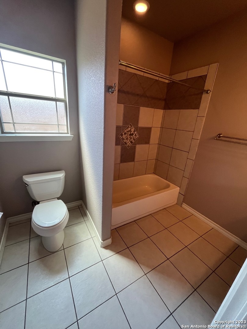 1835 White Tail Lane Bandera TX 78003