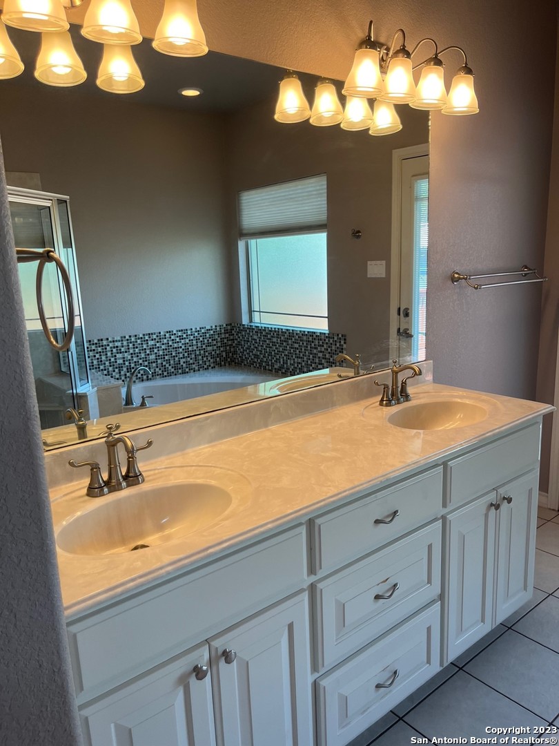 1835 White Tail Lane Bandera TX 78003
