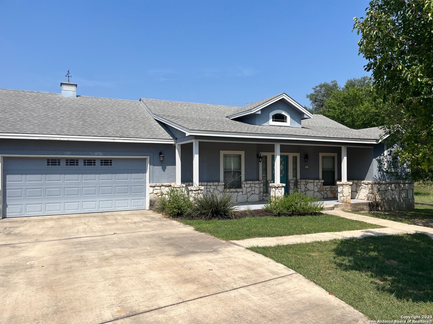 1835 White Tail Lane Bandera TX 78003