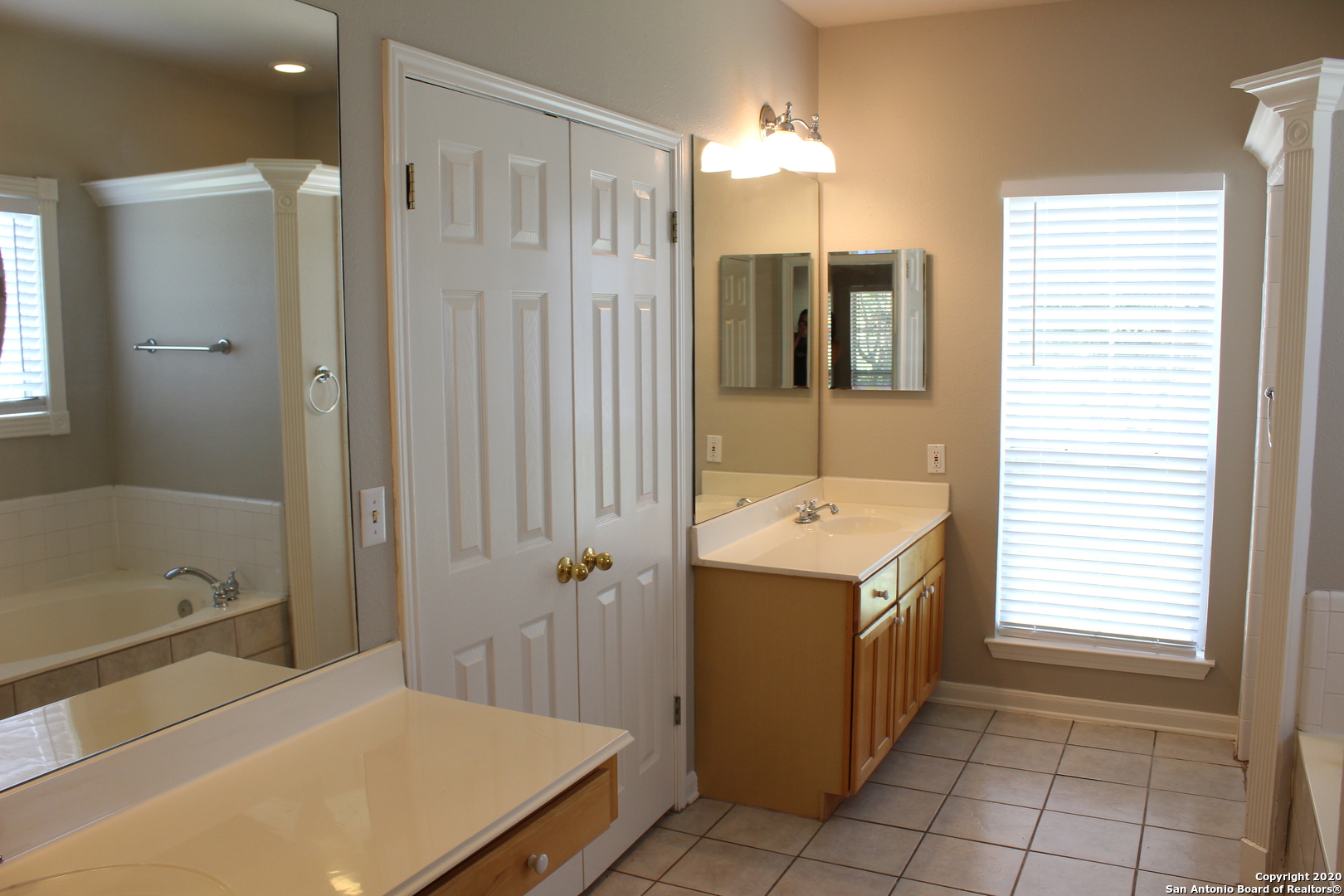 25160 Toutant Beauregard Road San Antonio TX 78255