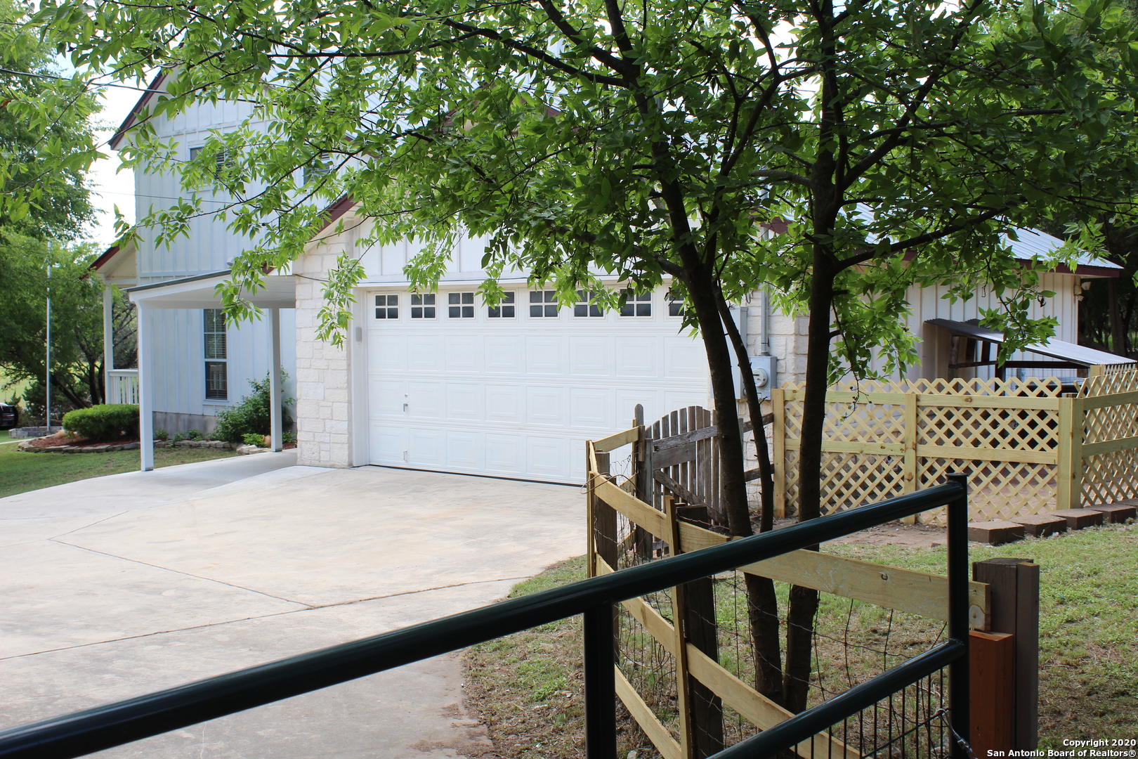 25160 Toutant Beauregard Road San Antonio TX 78255