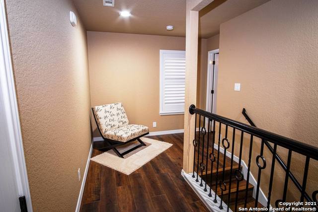5323 Dannelly Field San Antonio TX 78227