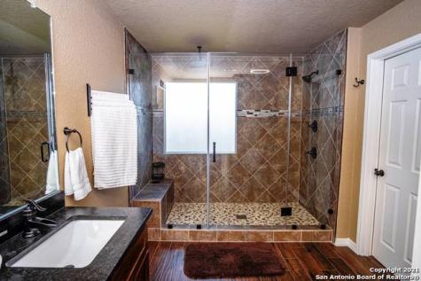 5323 Dannelly Field San Antonio TX 78227