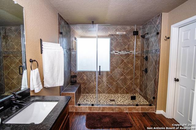 5323 Dannelly Field San Antonio TX 78227