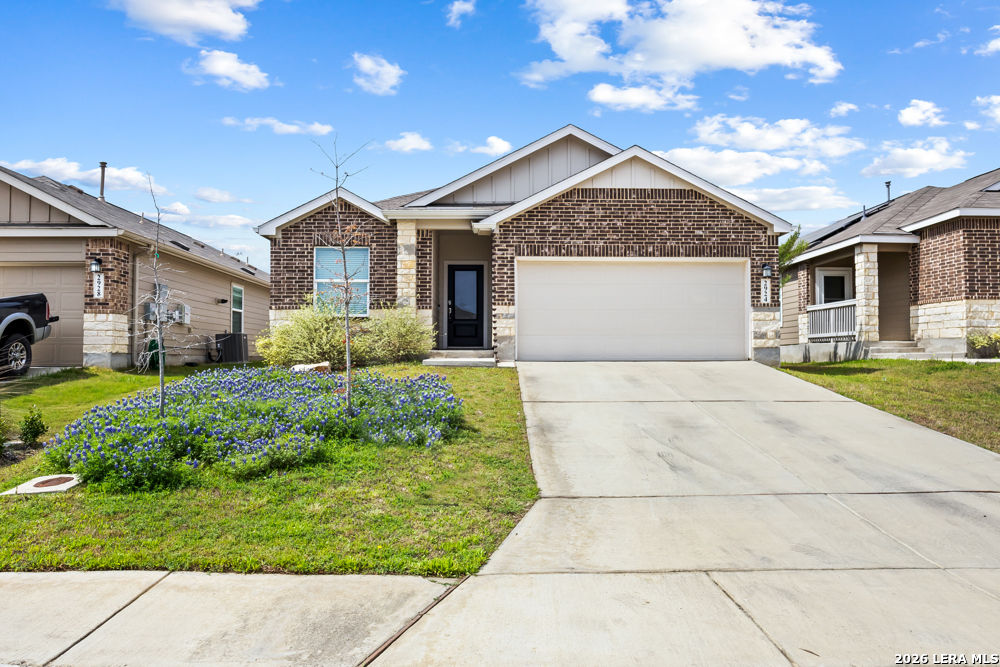 2924 Whinchat New Braunfels TX 78130