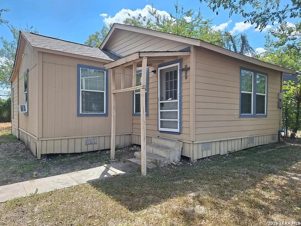 1040 Gulf San Antonio TX 78202