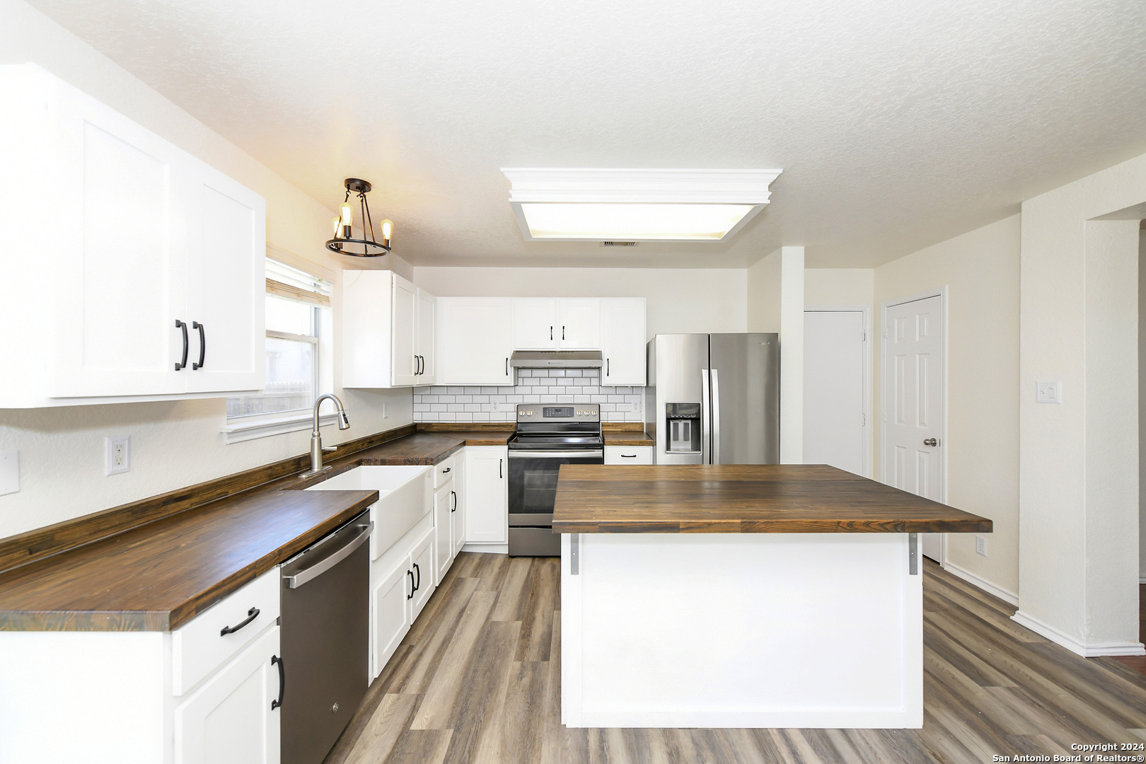 16134 Branching Oaks San Antonio TX 78247