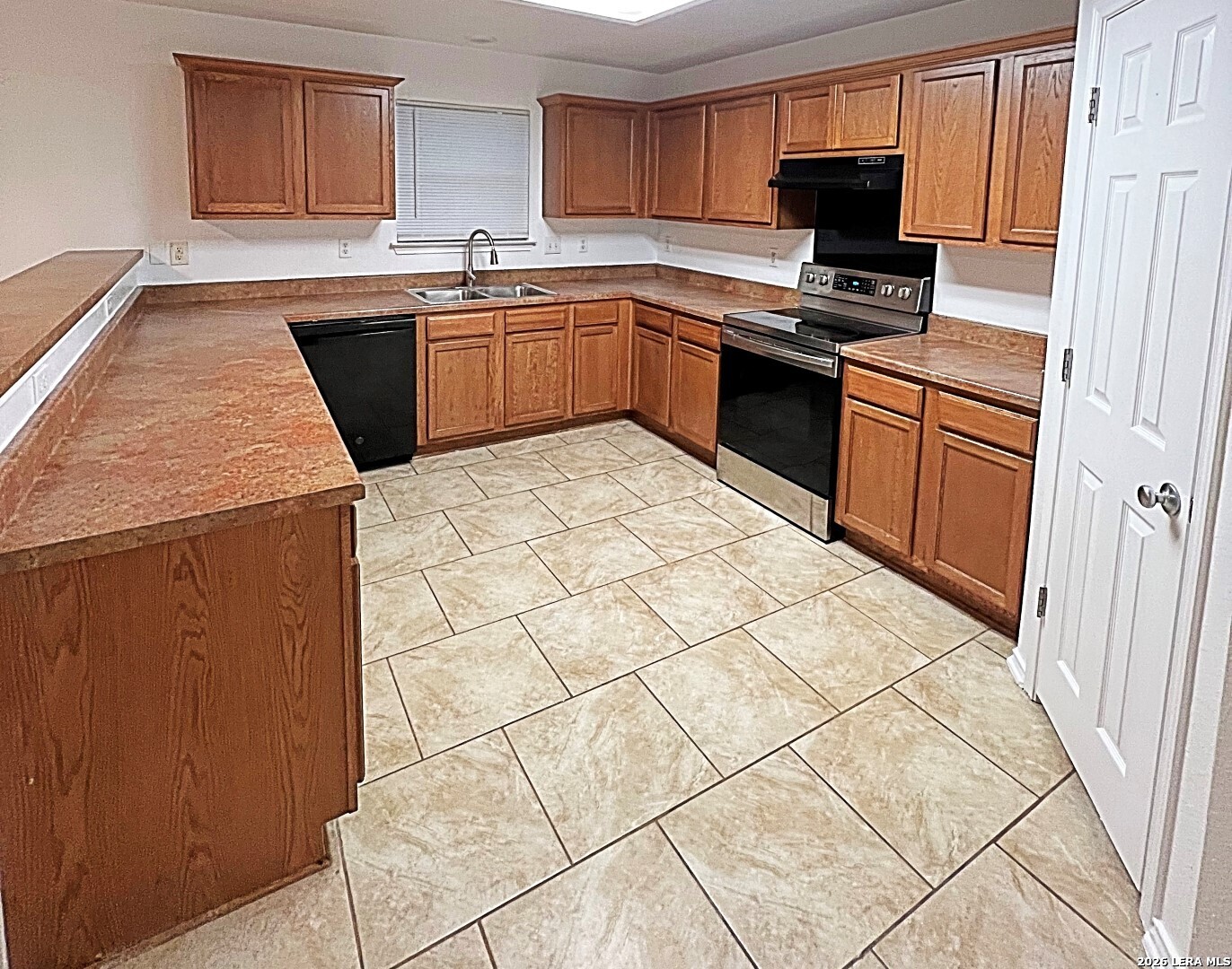2119 Mobeetie Trail San Antonio TX 78245