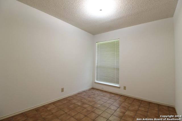 5887 Spring Cabin San Antonio TX 78247