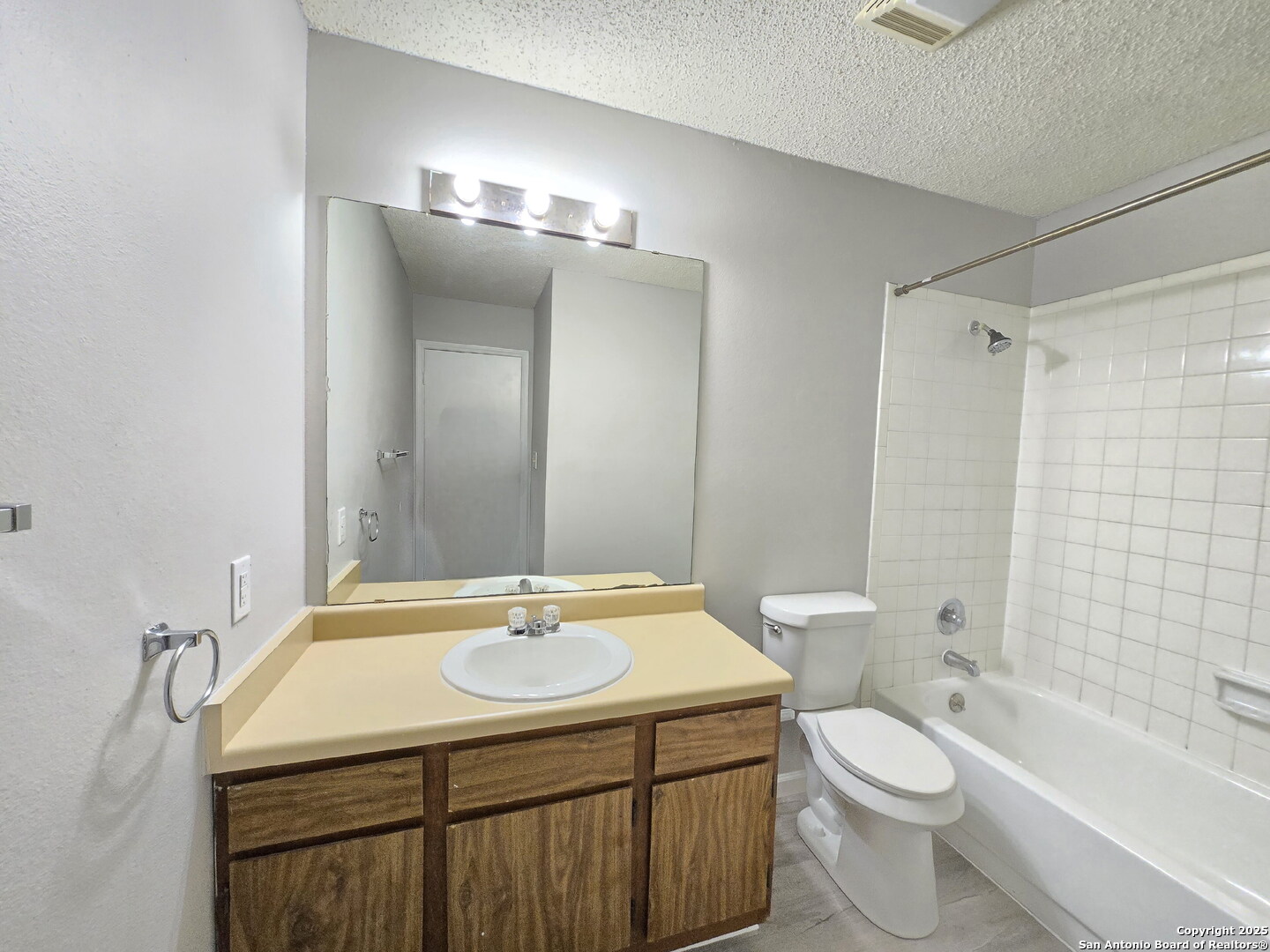 5507 Roanwood San Antonio TX 78244
