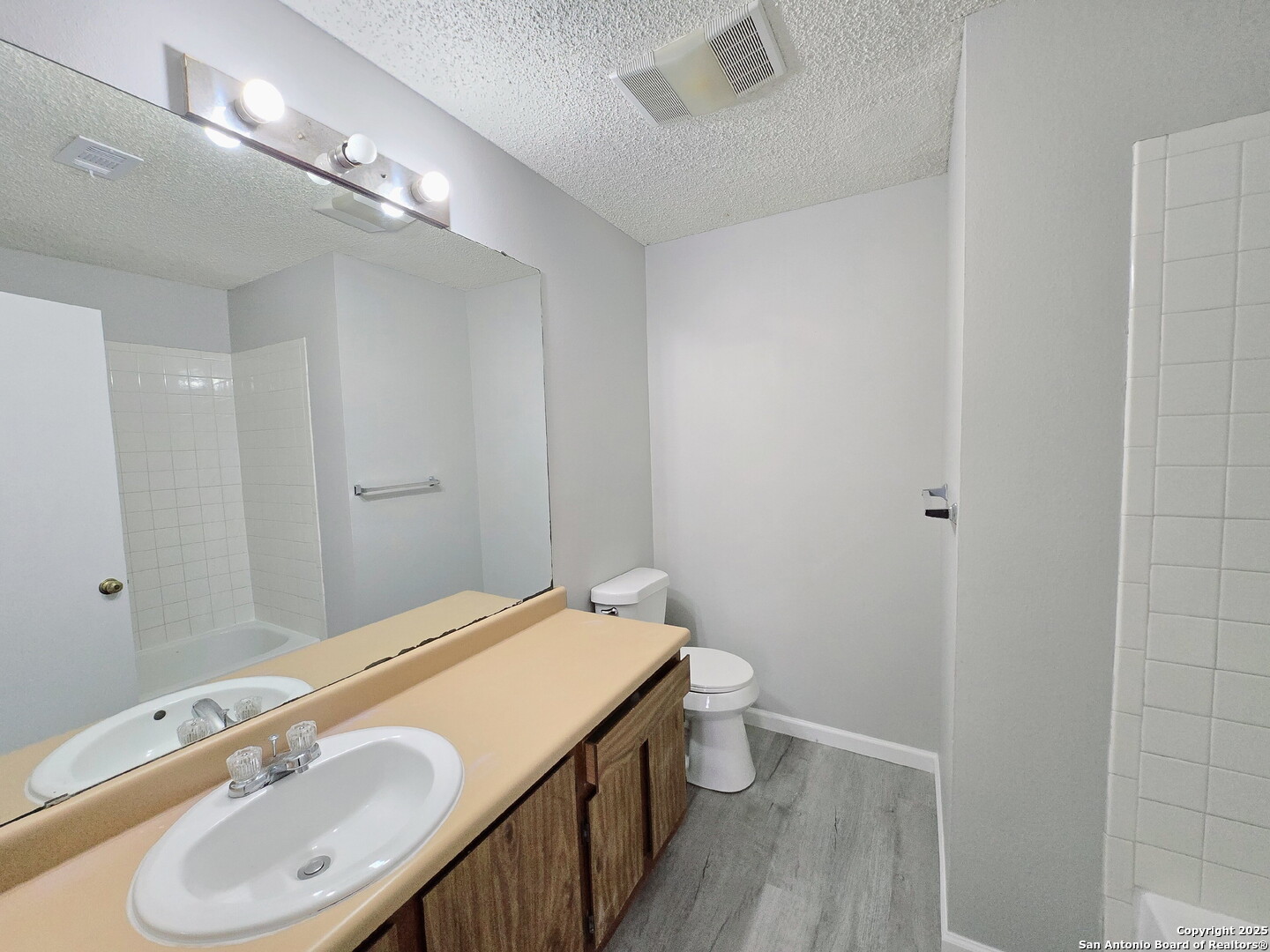 5507 Roanwood San Antonio TX 78244