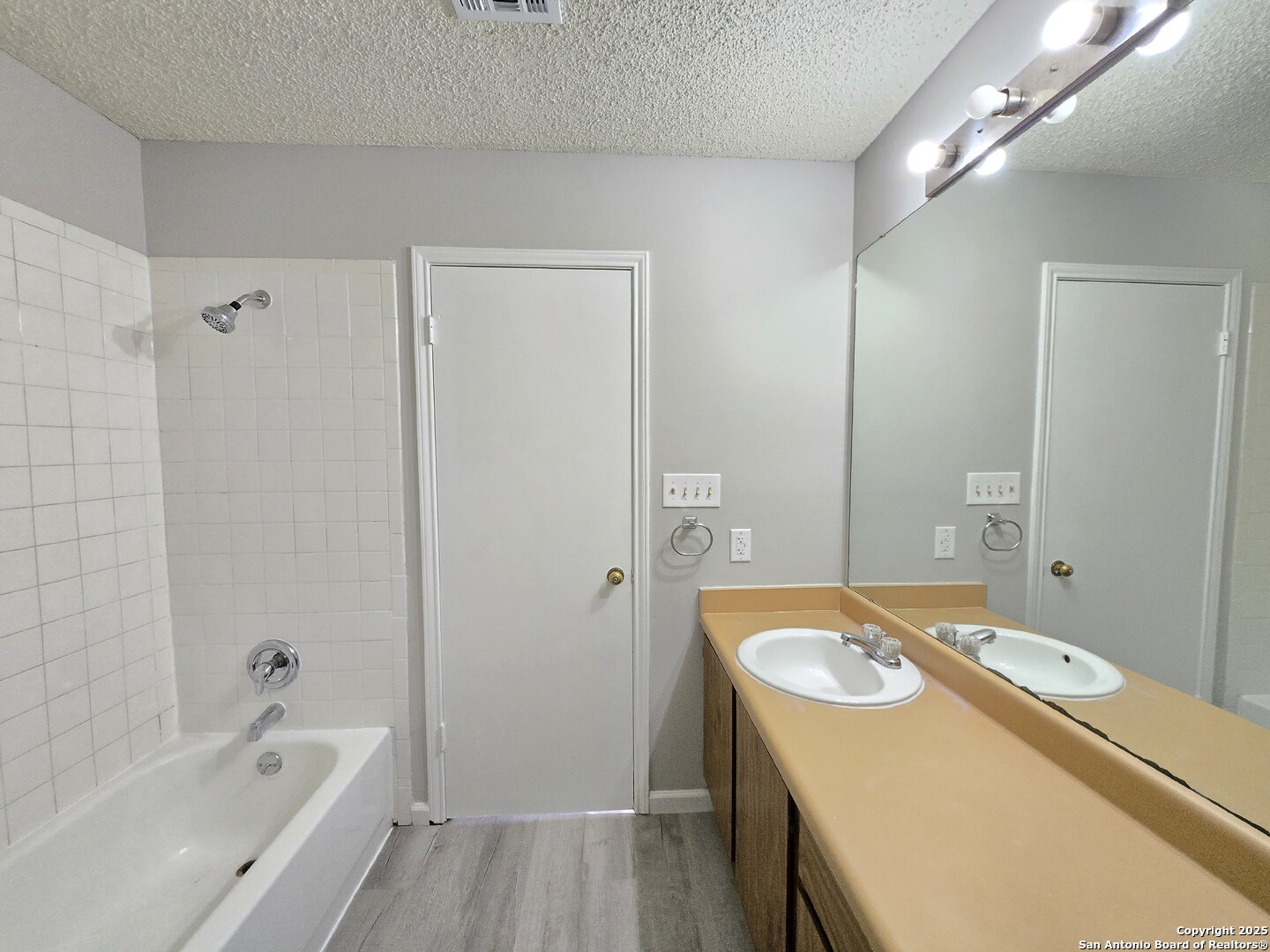 5507 Roanwood San Antonio TX 78244