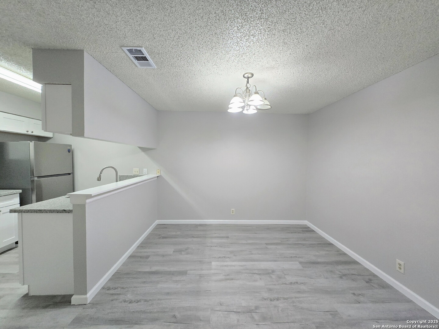 5507 Roanwood San Antonio TX 78244