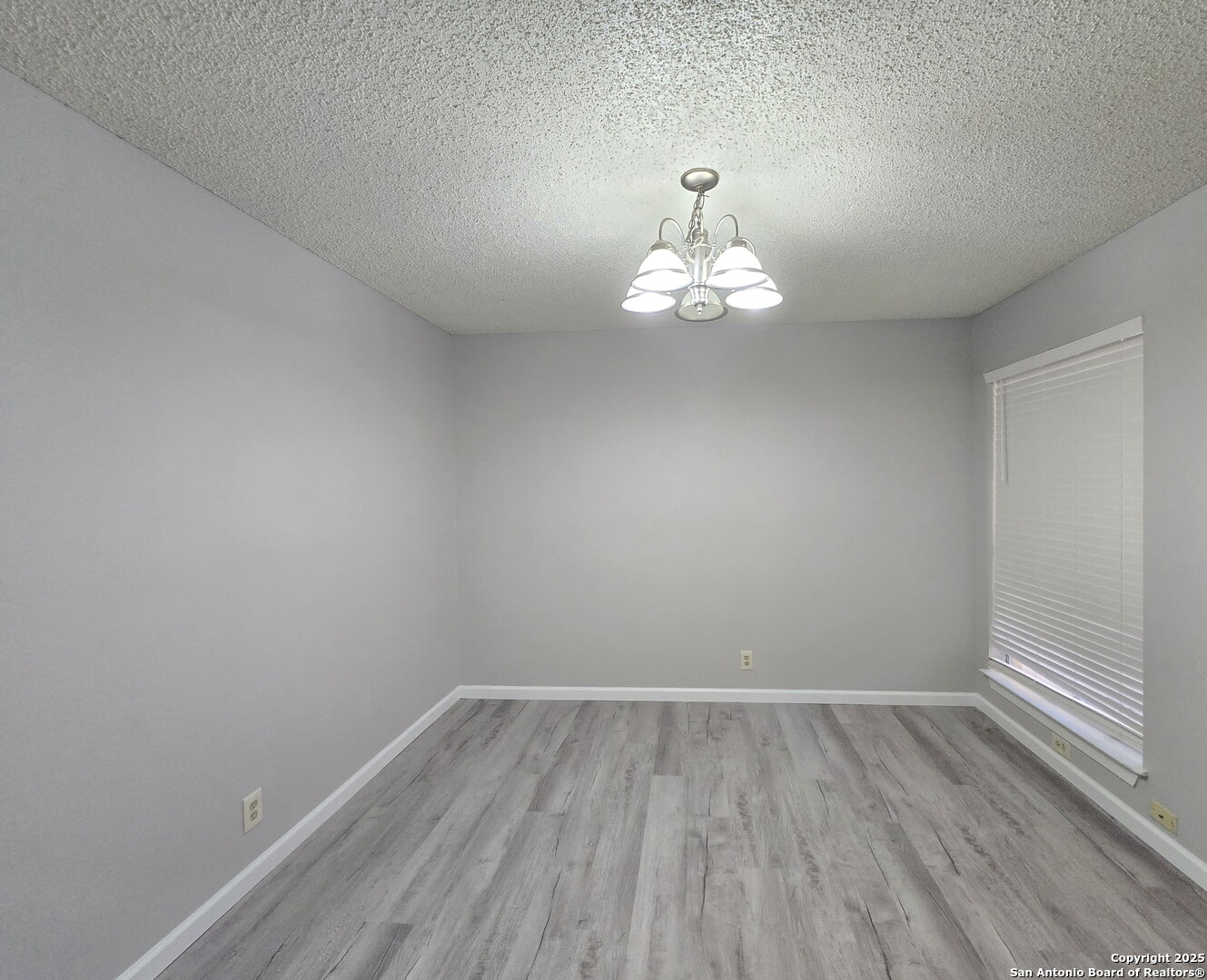 5507 Roanwood San Antonio TX 78244