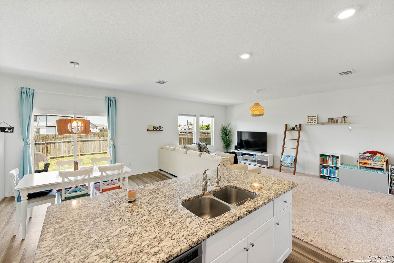 14407 Elkhorn San Antonio TX 78253