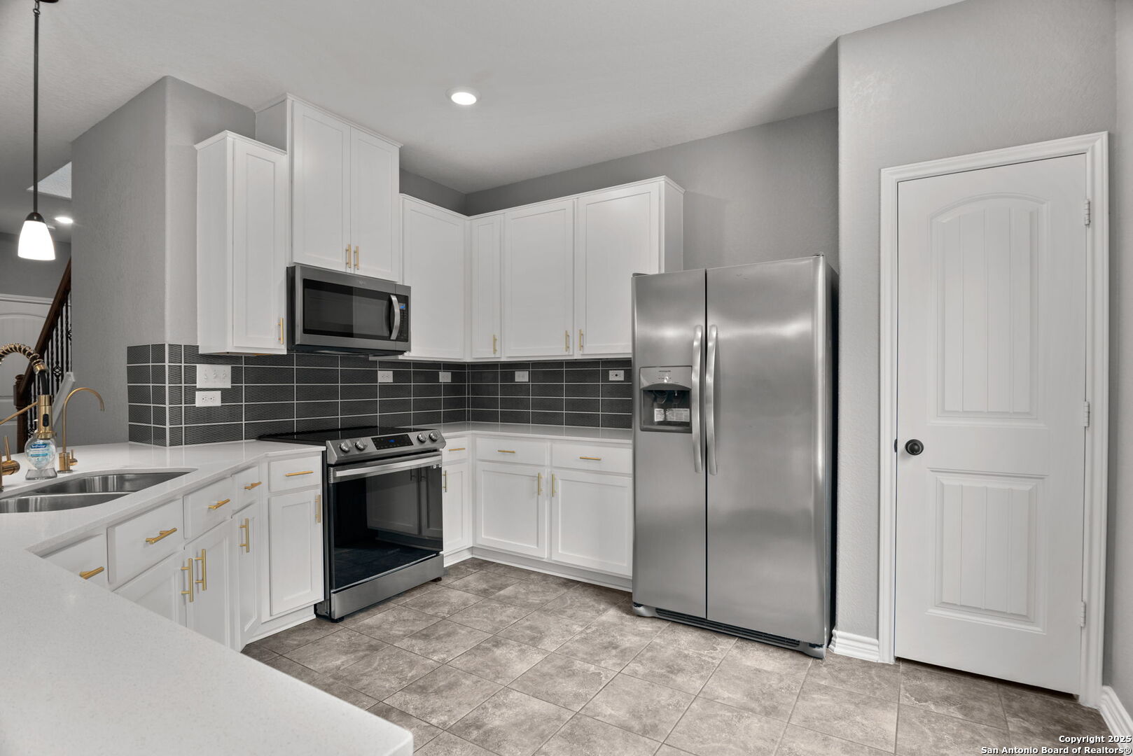 5911 Eckhert Road San Antonio TX 78240