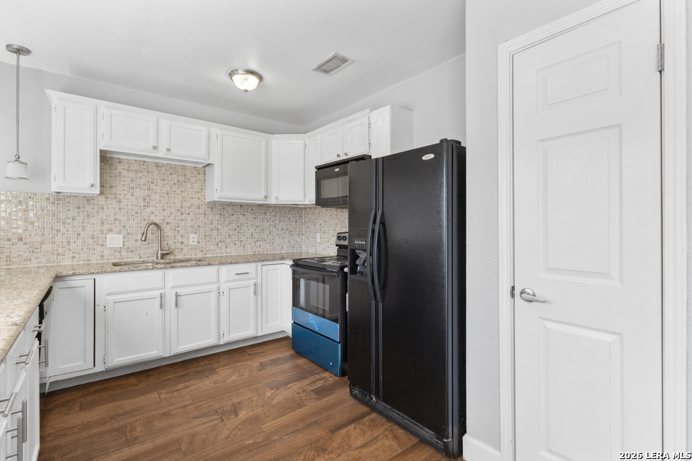 9135 Rue De Lis San Antonio TX 78250