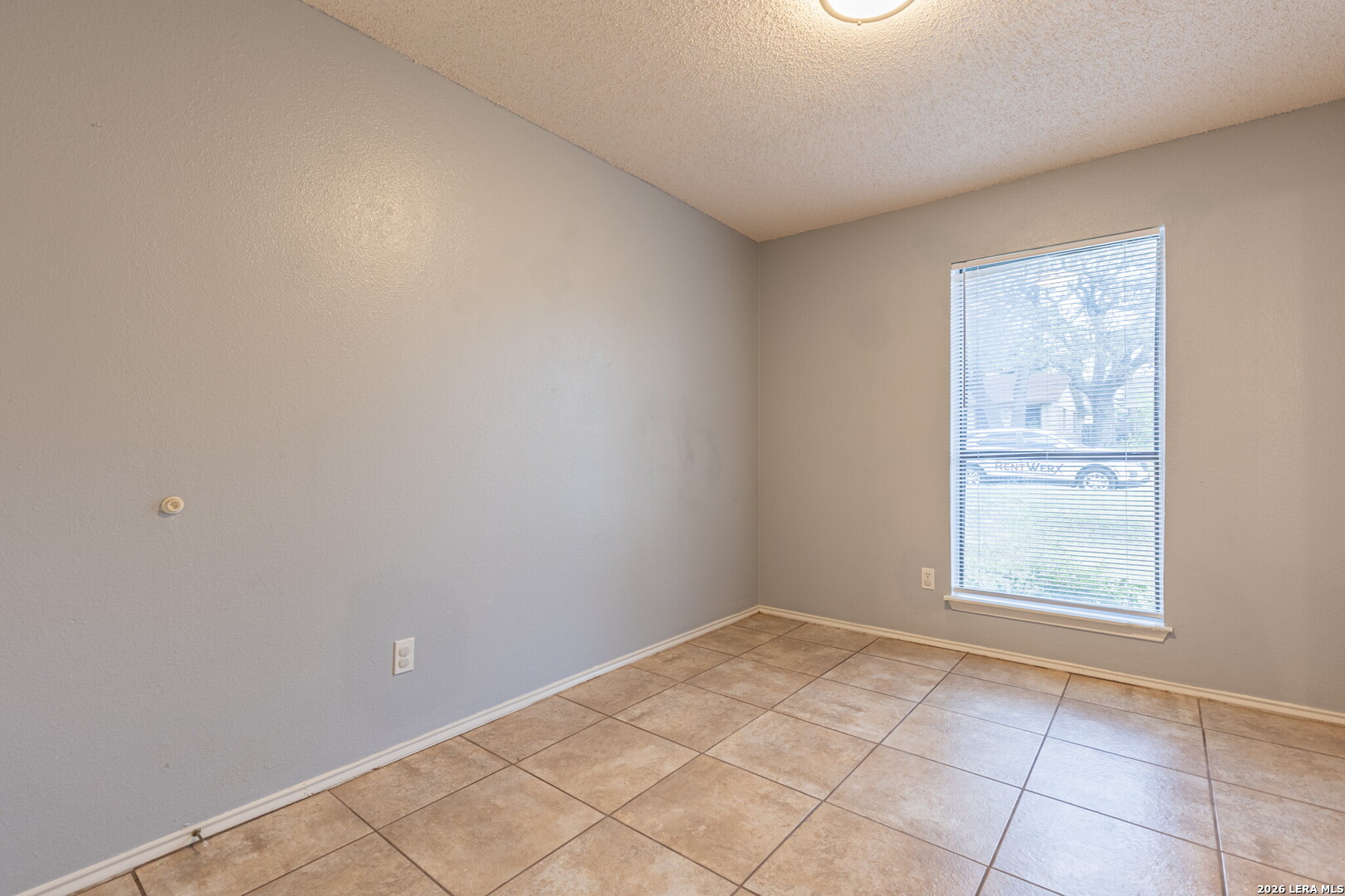 5647 Timberhurst San Antonio TX 78250