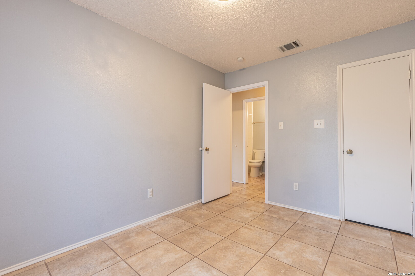 5647 Timberhurst San Antonio TX 78250