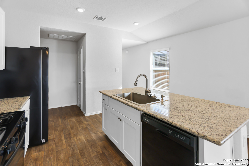 12106 Pease River San Antonio TX 78245