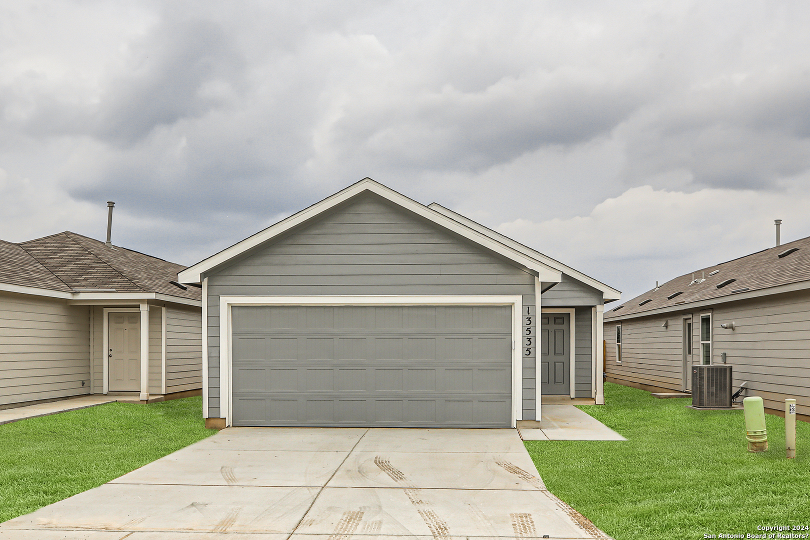13535 Barton Cove San Antonio TX 78253