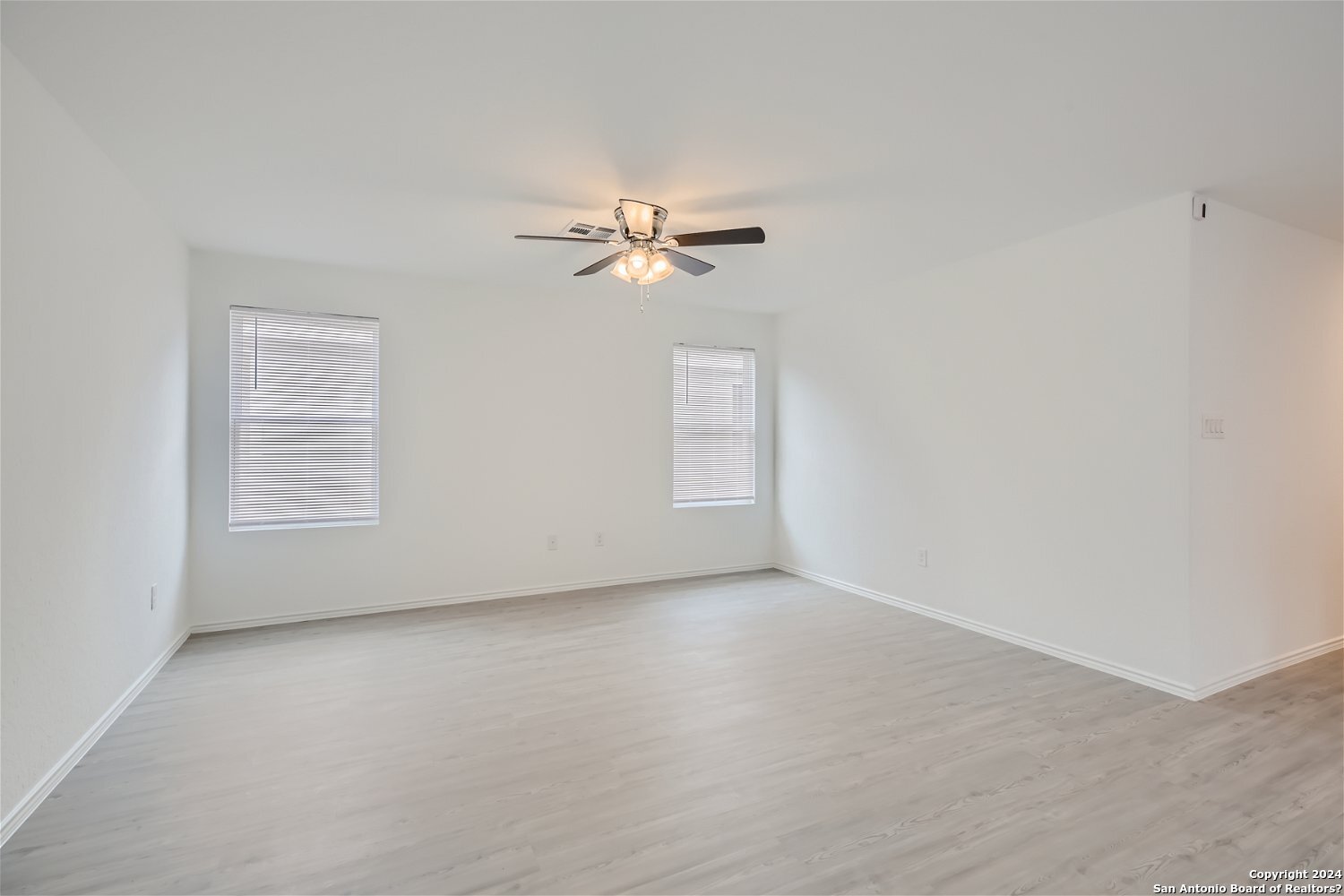 13535 Barton Cove San Antonio TX 78253