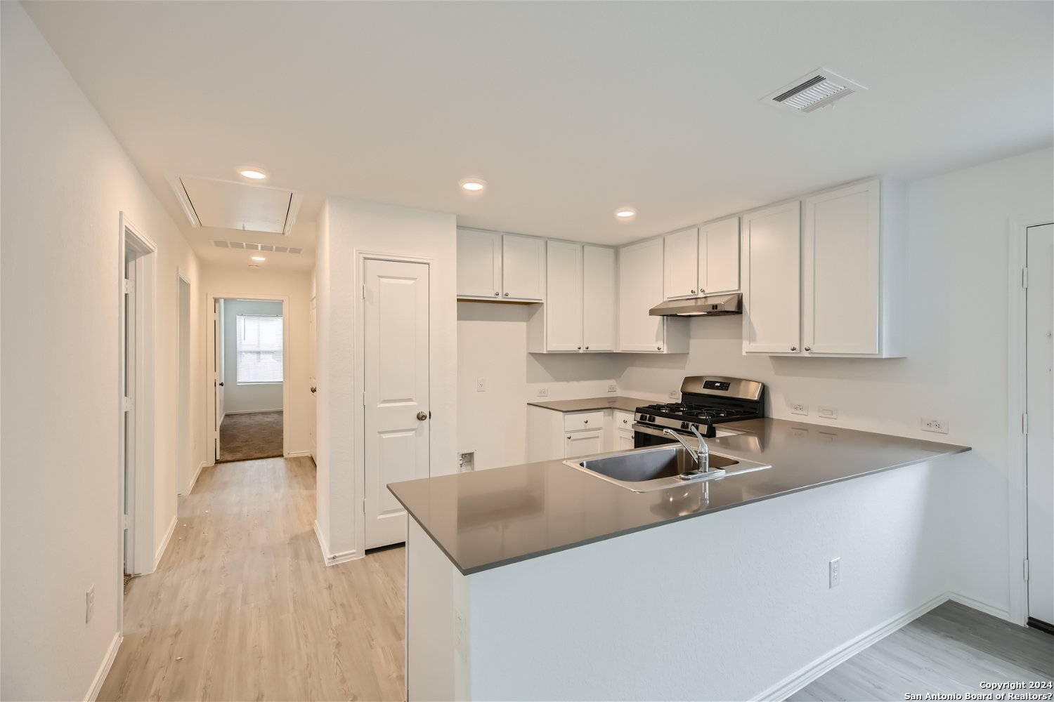 13535 Barton Cove San Antonio TX 78253