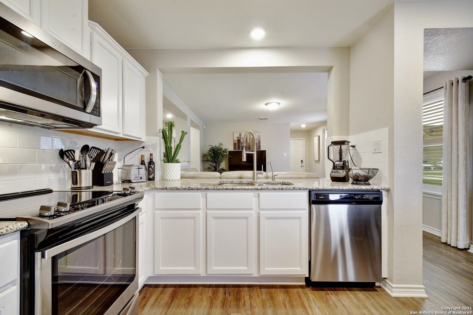 7231 Dulce Meadow San Antonio TX 78252