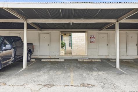 9915 Powhatan San Antonio TX 78230