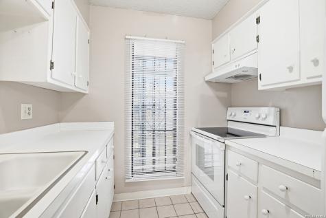 9915 Powhatan San Antonio TX 78230
