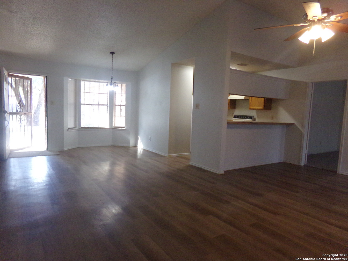 3222 Bear Springs San Antonio TX 78245