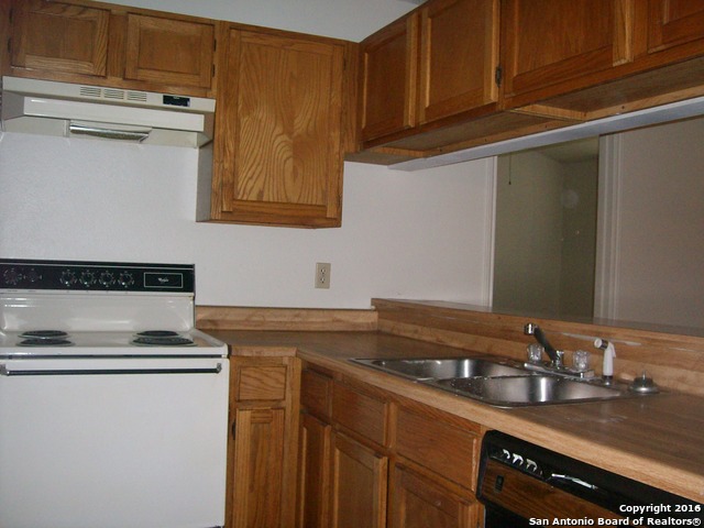 3222 Bear Springs San Antonio TX 78245