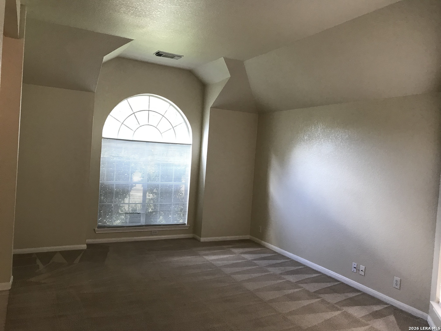 2520 Crested Heights Schertz TX 78154