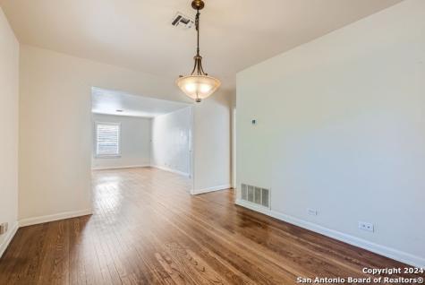 320 Harmon Drive San Antonio TX 78209