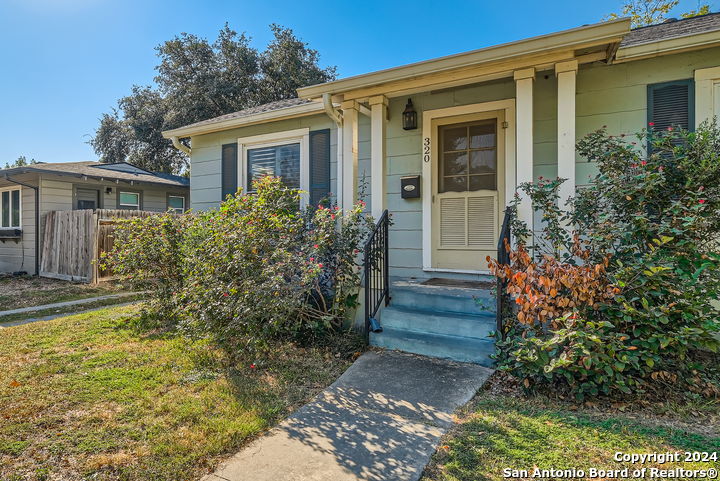 320 Harmon Drive San Antonio TX 78209
