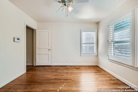320 Harmon Drive San Antonio TX 78209