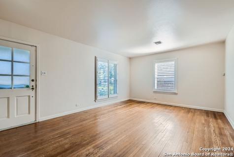 320 Harmon Drive San Antonio TX 78209