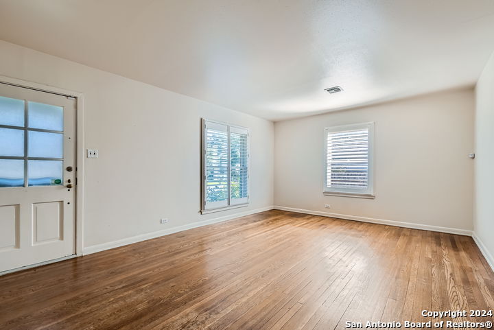 320 Harmon Drive San Antonio TX 78209
