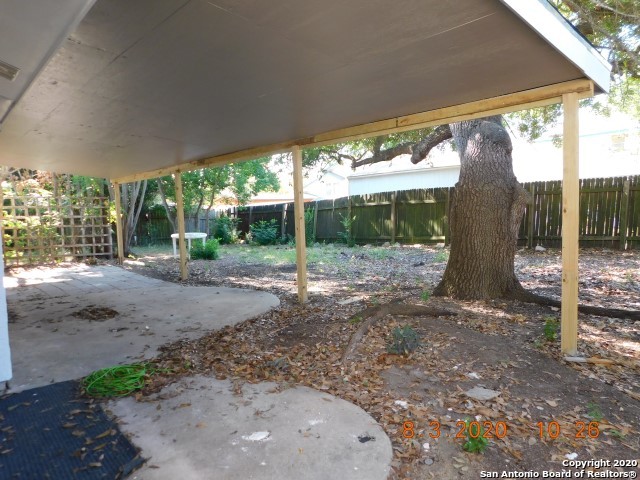 6818 Horwich San Antonio TX 78239