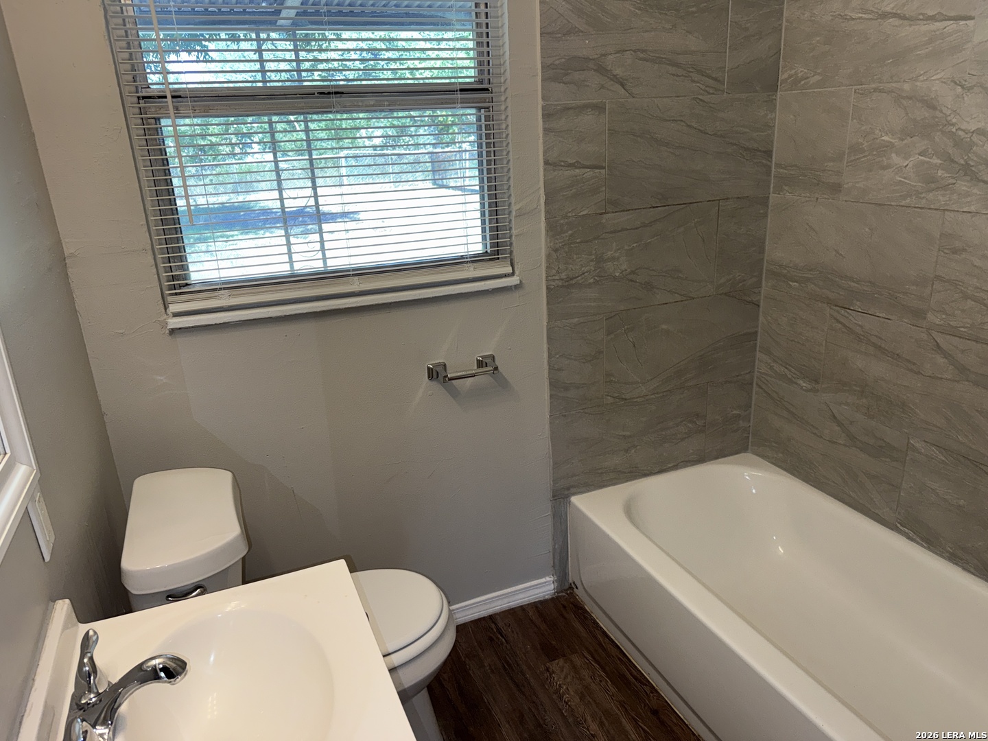 209 Charcliff San Antonio TX 78220