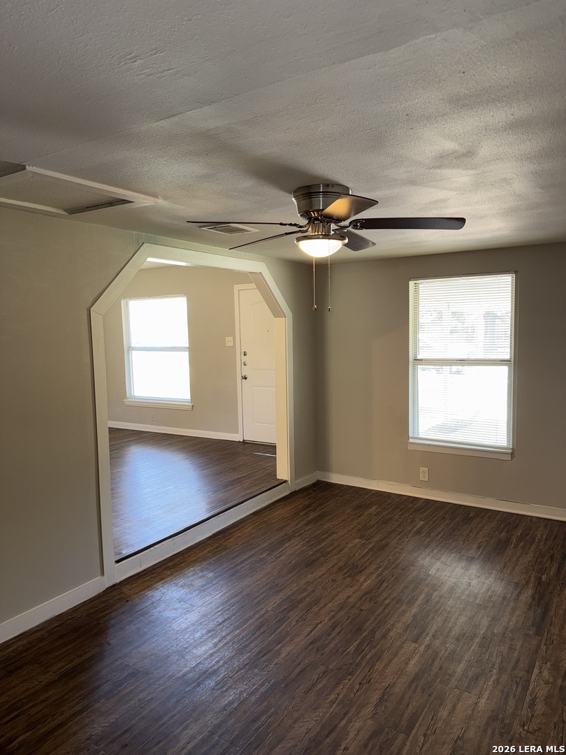 209 Charcliff San Antonio TX 78220